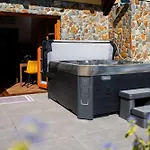 Apartment Lola Przy Stoku - Z Prywatnym Jacuzzi Szklarska Poreba